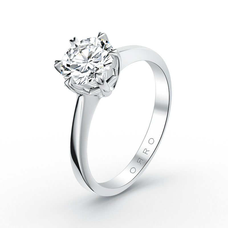 ORRO Classic Heart Pronged Solitaire Ring