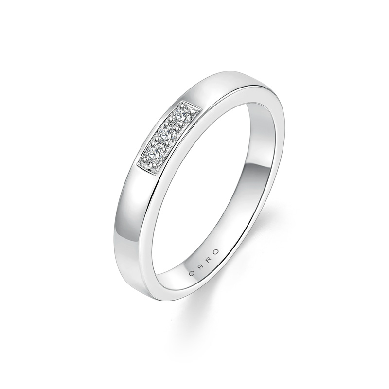 ORRO Aregund Band Ring in 18K White Gold