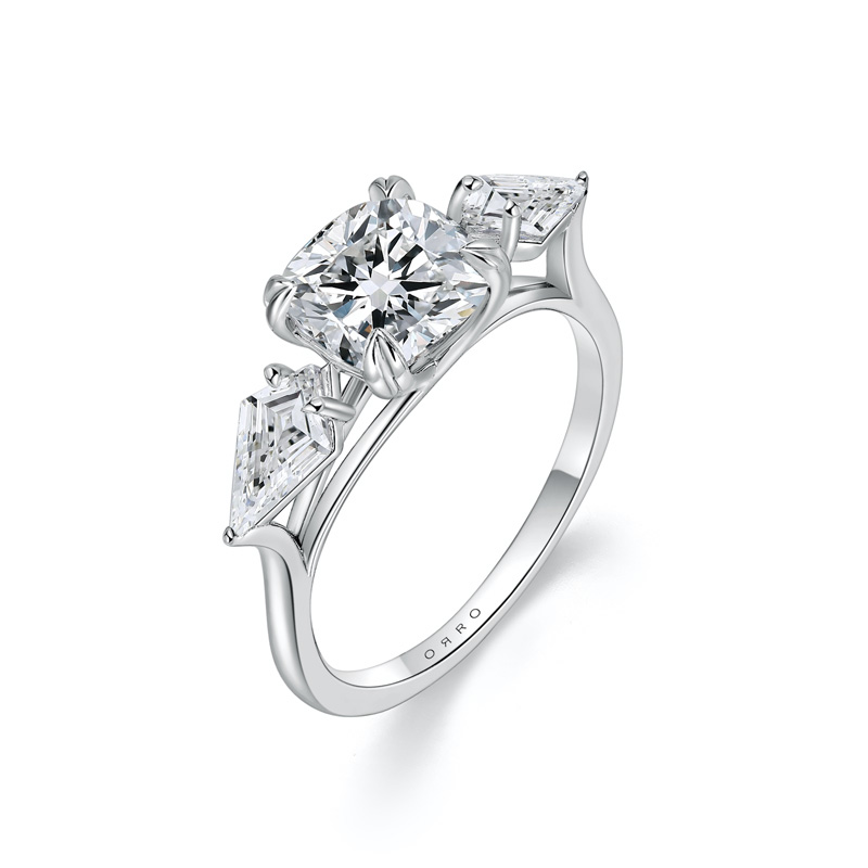 ORRO Helena I Cushion Trilogy Ring