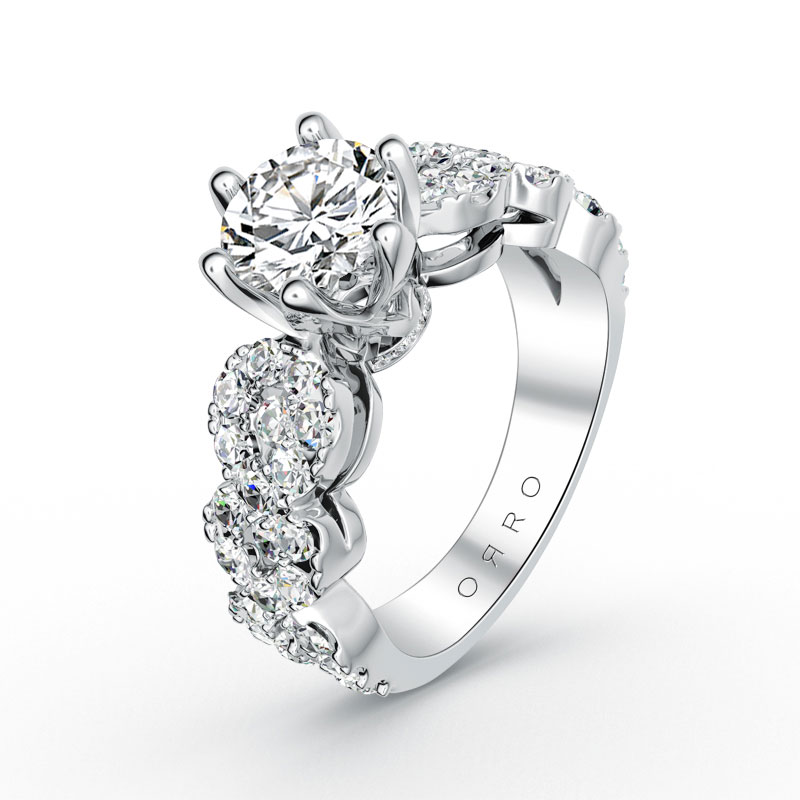 ORRO Spectacular Cocktail Ring in 18K Yellow Gold