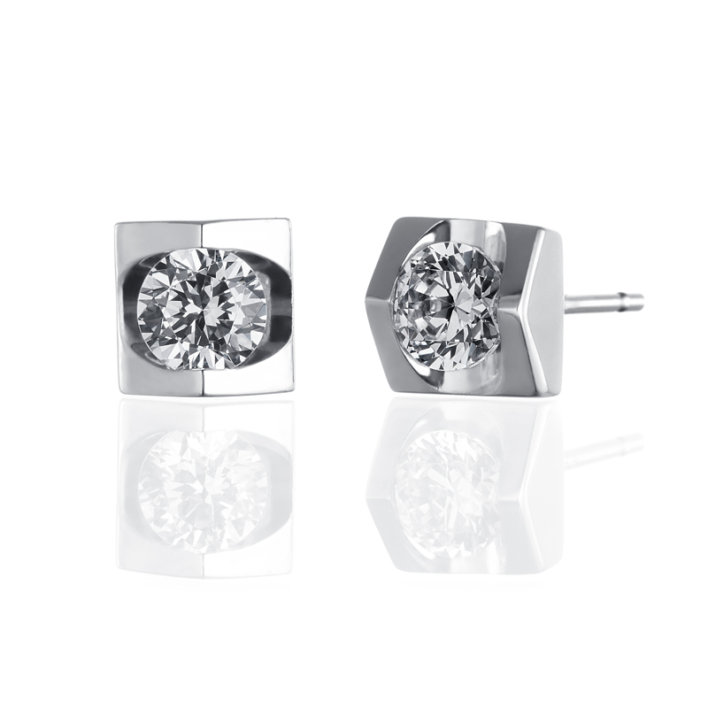 ORRO Amandine Earrings in 18K Yellow Gold