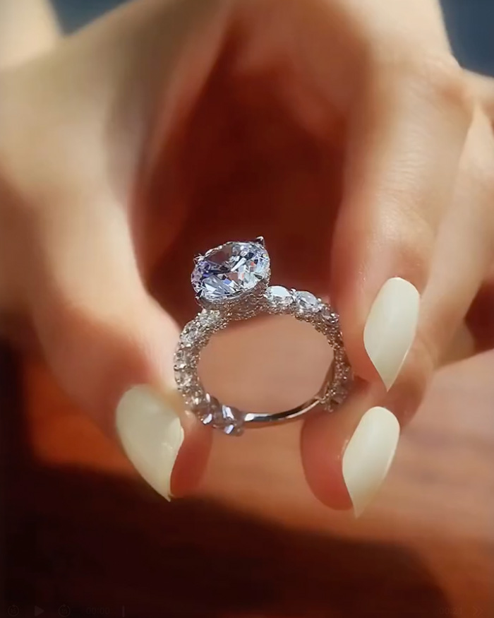 ORRO Nicola Round Brilliant Ring